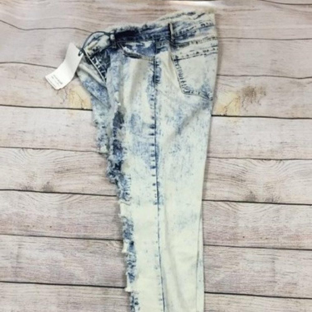 Women Blue washout Jeans